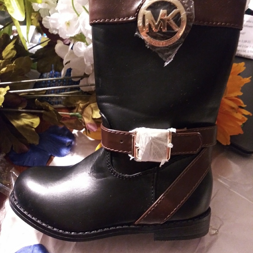 Boots🌟sold🌟